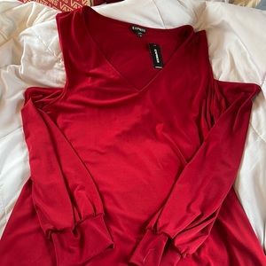 NEW express blouse with open shoulders. Size: large